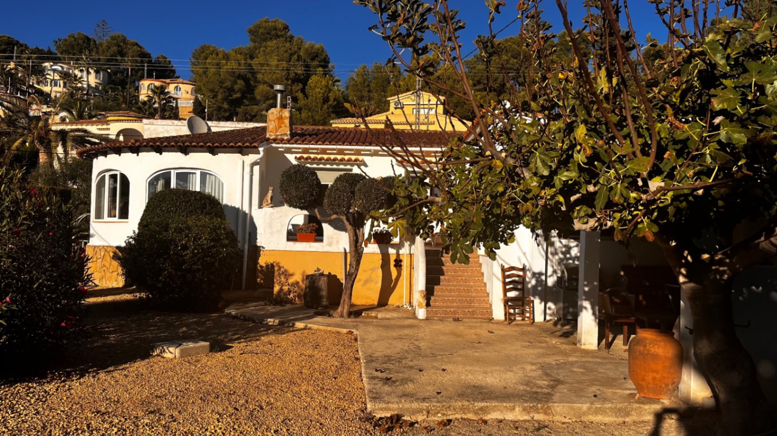 Villa con parcela llana en Montemar Benissa