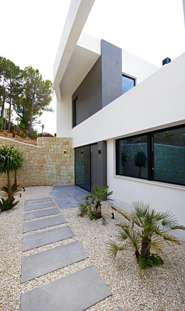 Brand new modern villa in Altea