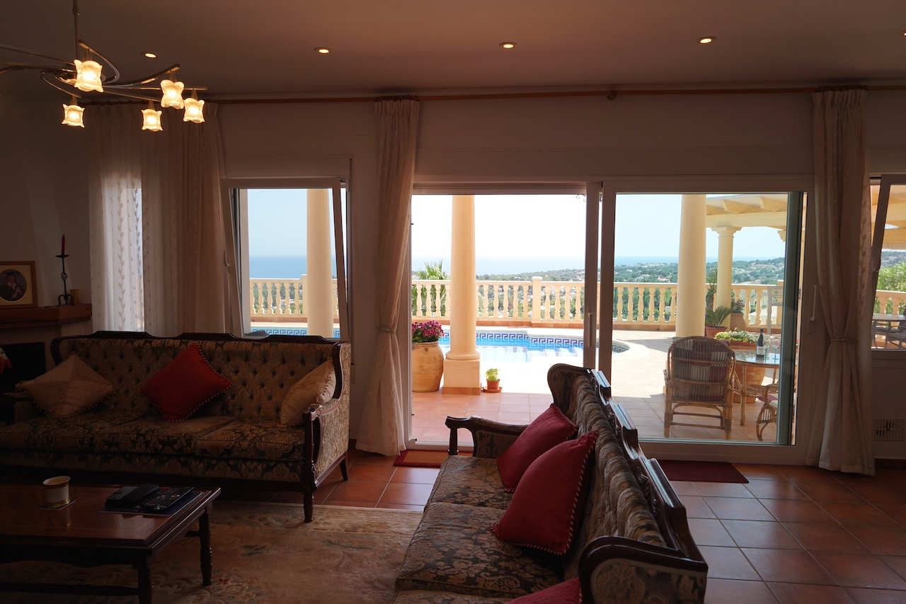 Classic style villa with panoramic sea views in Moraira